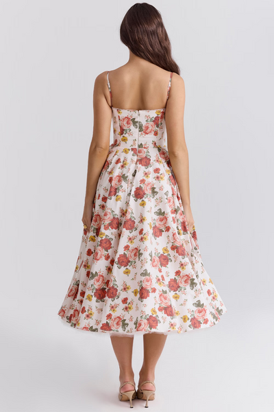 SOPHIA - ELEGANTE AFSLANKENDE JURK
